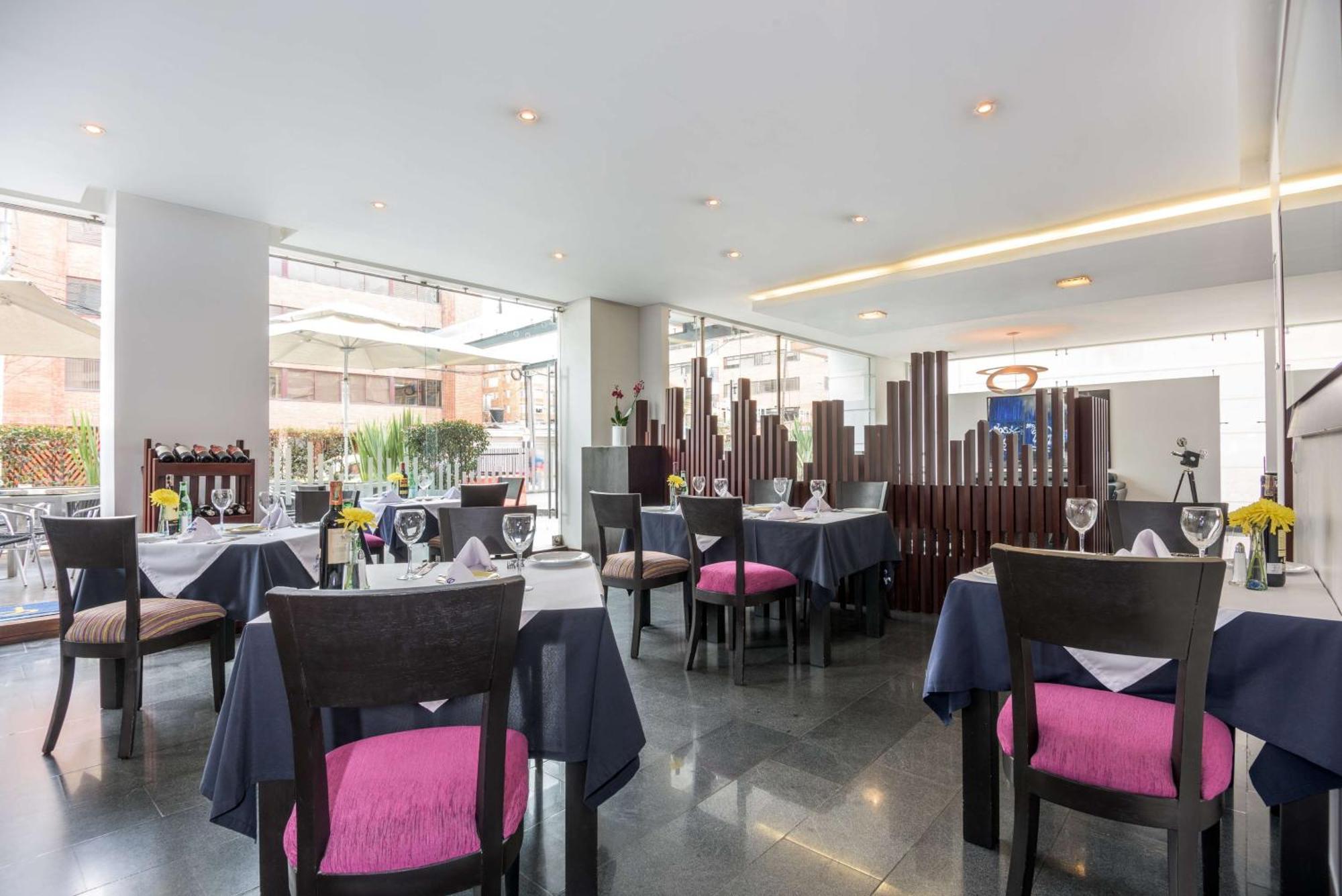 Отель Nh Bogota Urban 93 Royal Экстерьер фото